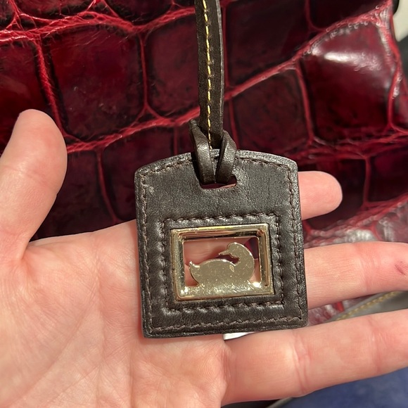 Dooney & Bourke Maroon Wine Crocodile Textured Bag with Mini Wallet Pouch - Picture 3 of 14